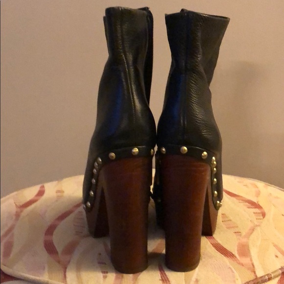 BCBGeneration - Picture 3 of 4